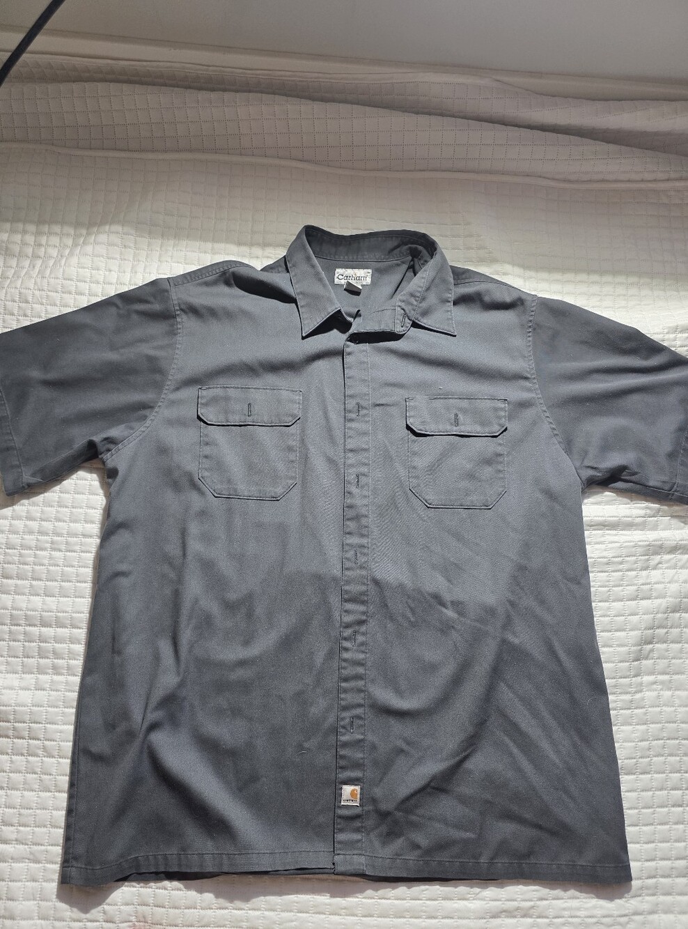 Carhartt Men's Short-Sleeve Button-Down Shirt in Dark Gray